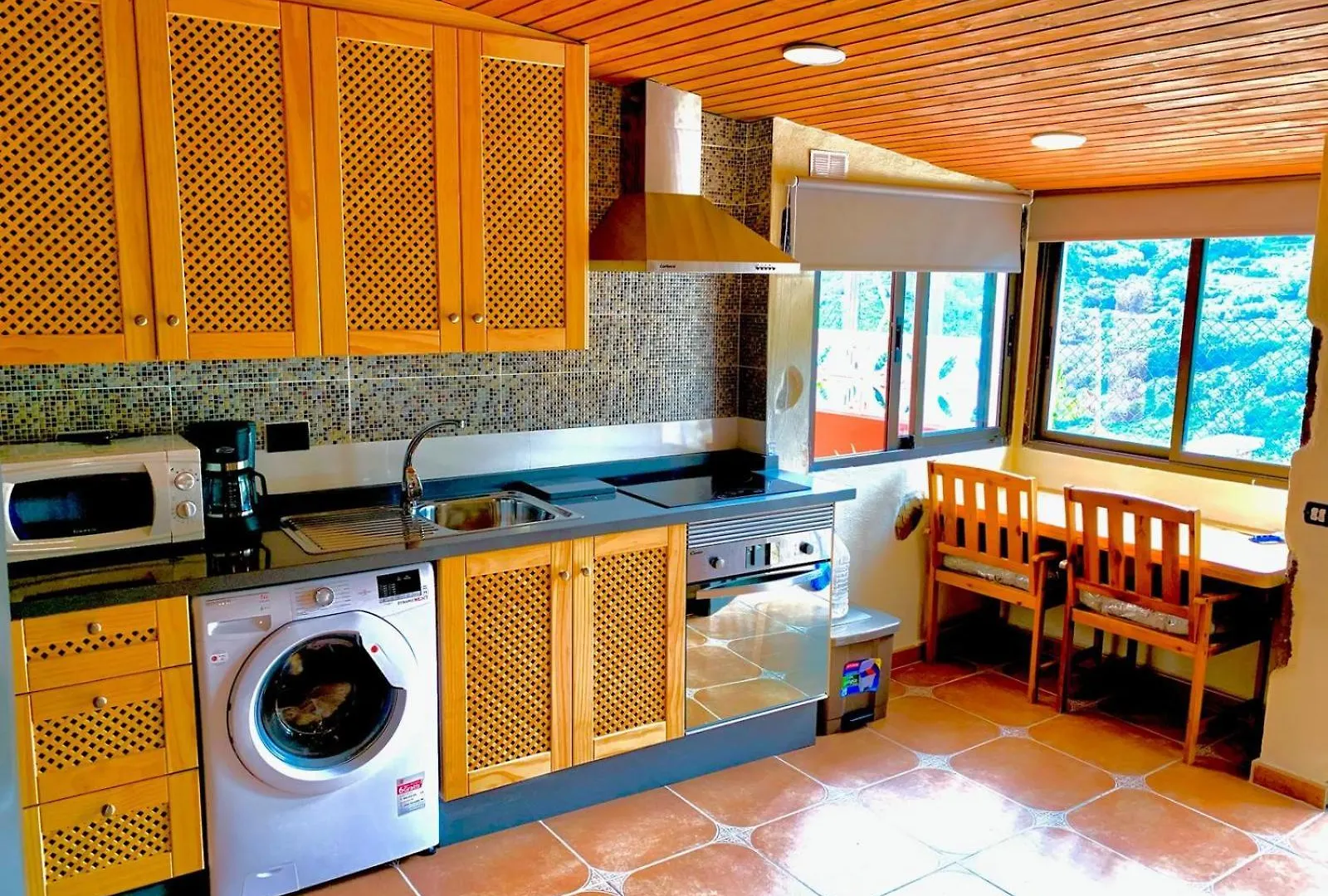 Pambnb - Nature Retreat With Mountain Views & Fiber Santa Cruz de Tenerife Appartamento