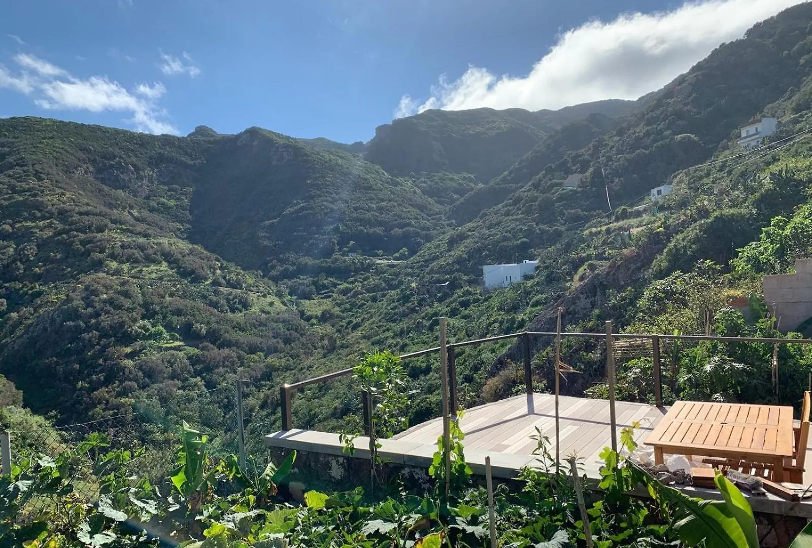 Pambnb - Nature Retreat With Mountain Views & Fiber Santa Cruz de Tenerife Apartmán